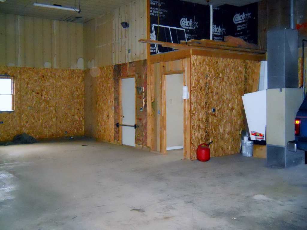 615 Dowling St, Kendallville, IN 46755 photo 25