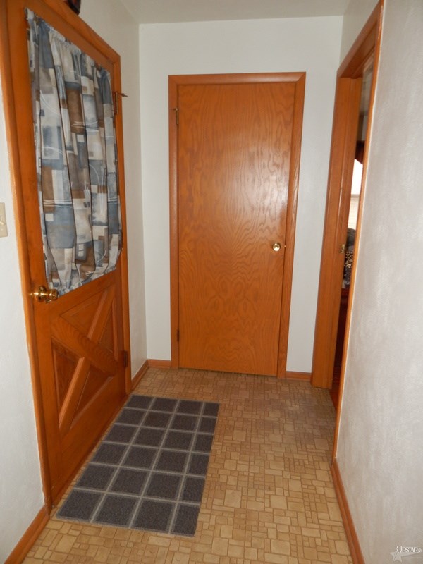 2945 E 500 N, Ossian, IN 46777 photo 4
