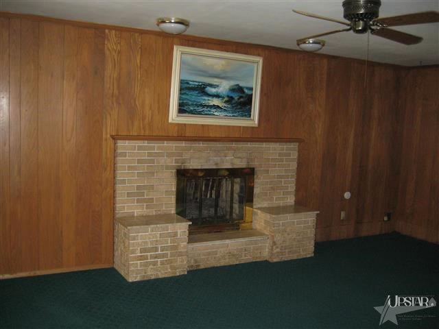 2524 Glencairn Dr, Fort Wayne, IN 46815 photo 3
