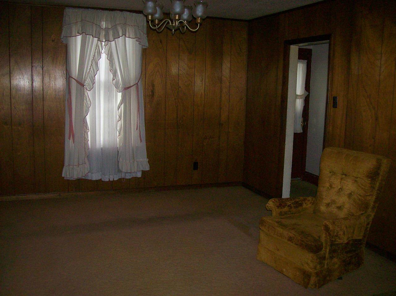 720 N Union St, Delphi, IN 46923 photo 11