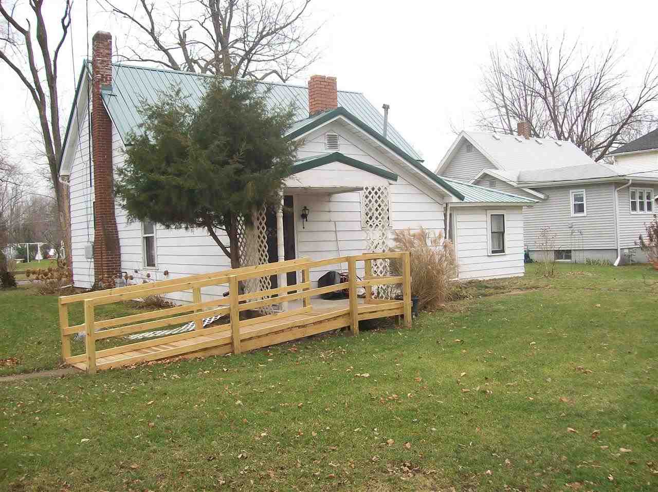 720 N Union St, Delphi, IN 46923 photo 4