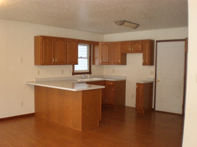 29506 Tara Pl, Elkhart, IN 46514 photo 6