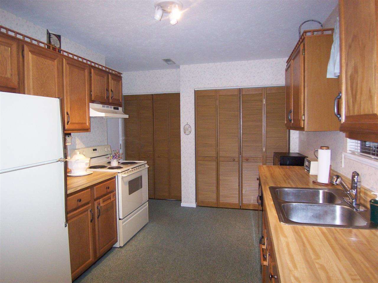 118 Timberwood Ct, Mishawaka, IN 46545 photo 2