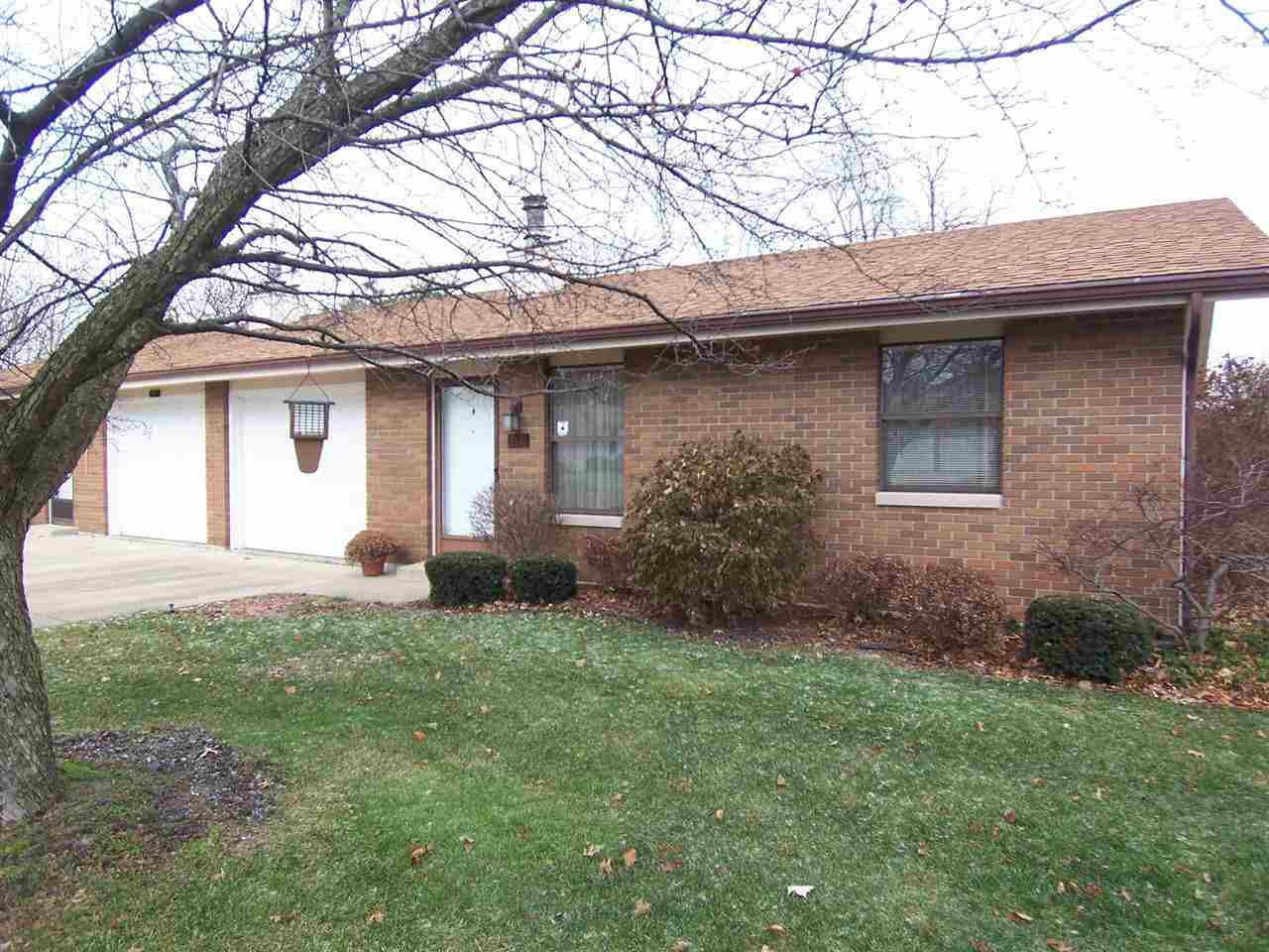 118 Timberwood Ct, Mishawaka, IN 46545 photo 1