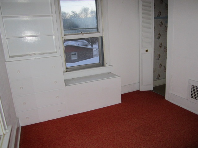 1914 Bashor Rd, Goshen, IN 46526 photo 10