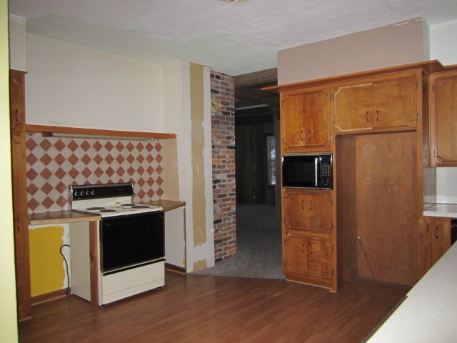 1914 Bashor Rd, Goshen, IN 46526 photo 5