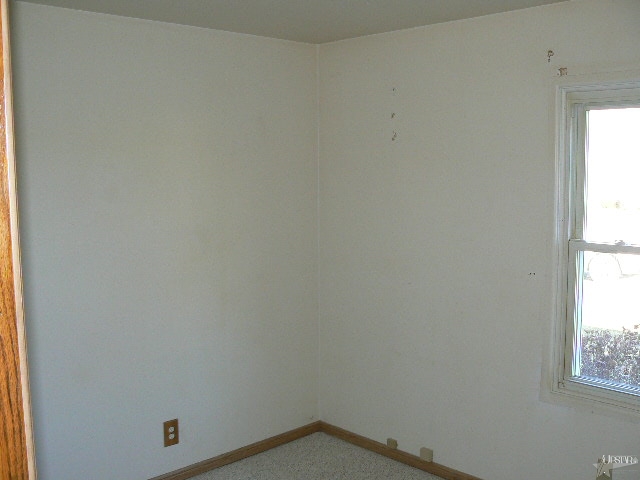 6441 Hackberry Dr, Fort Wayne, IN 46825 photo 9