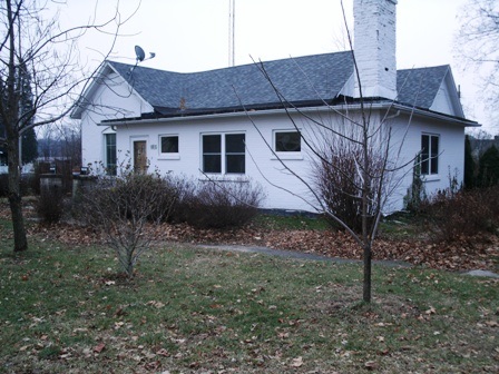 101 E Broadway St, Burket, IN 46508 photo 1