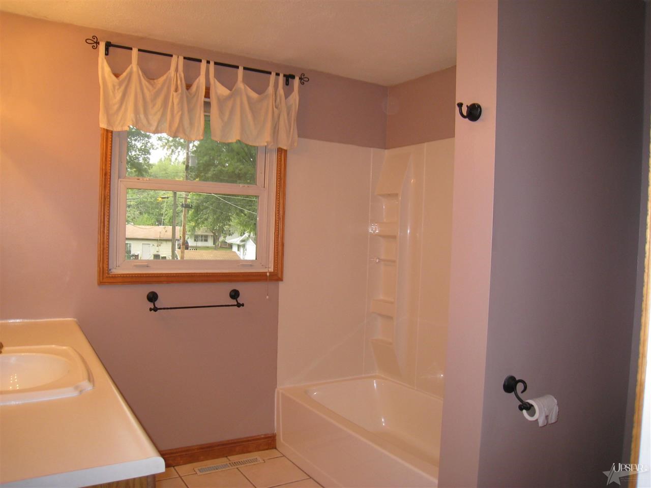 6525 Sunland Dr, Fort Wayne, IN 46815 photo 17