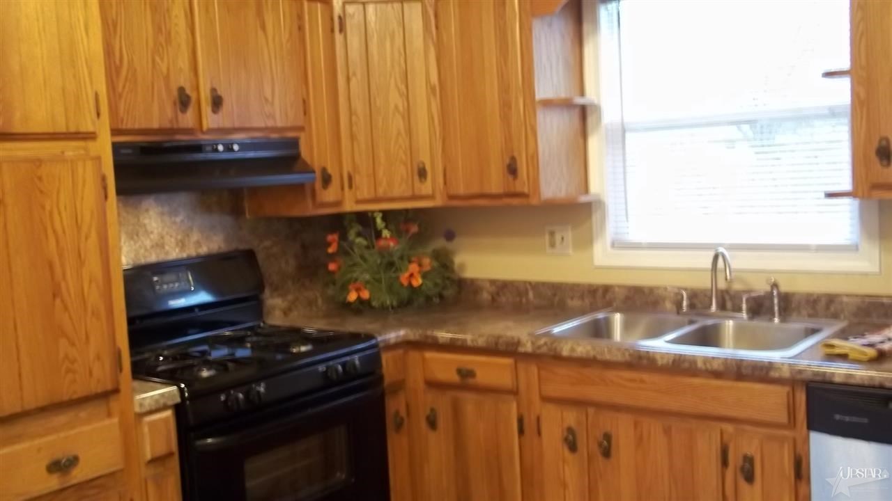 2925 Castle Dr, Fort Wayne, IN 46816 photo 6