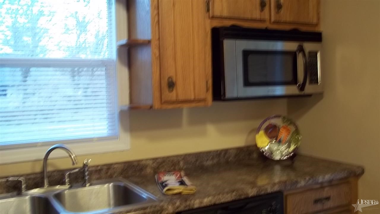 2925 Castle Dr, Fort Wayne, IN 46816 photo 8
