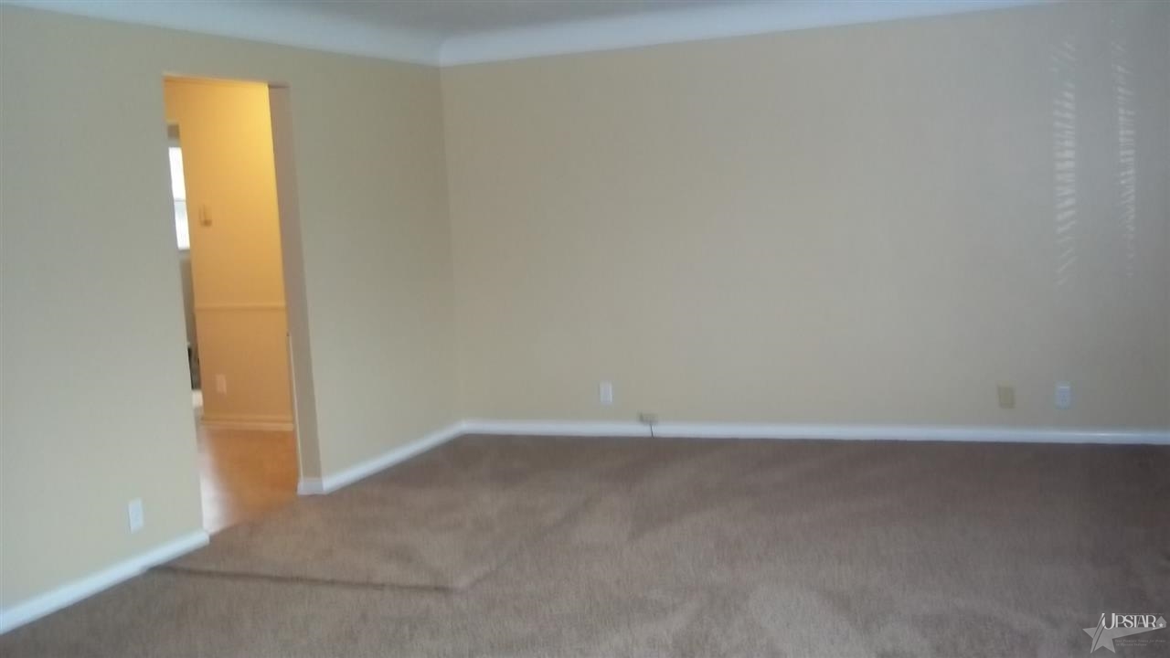 2925 Castle Dr, Fort Wayne, IN 46816 photo 17