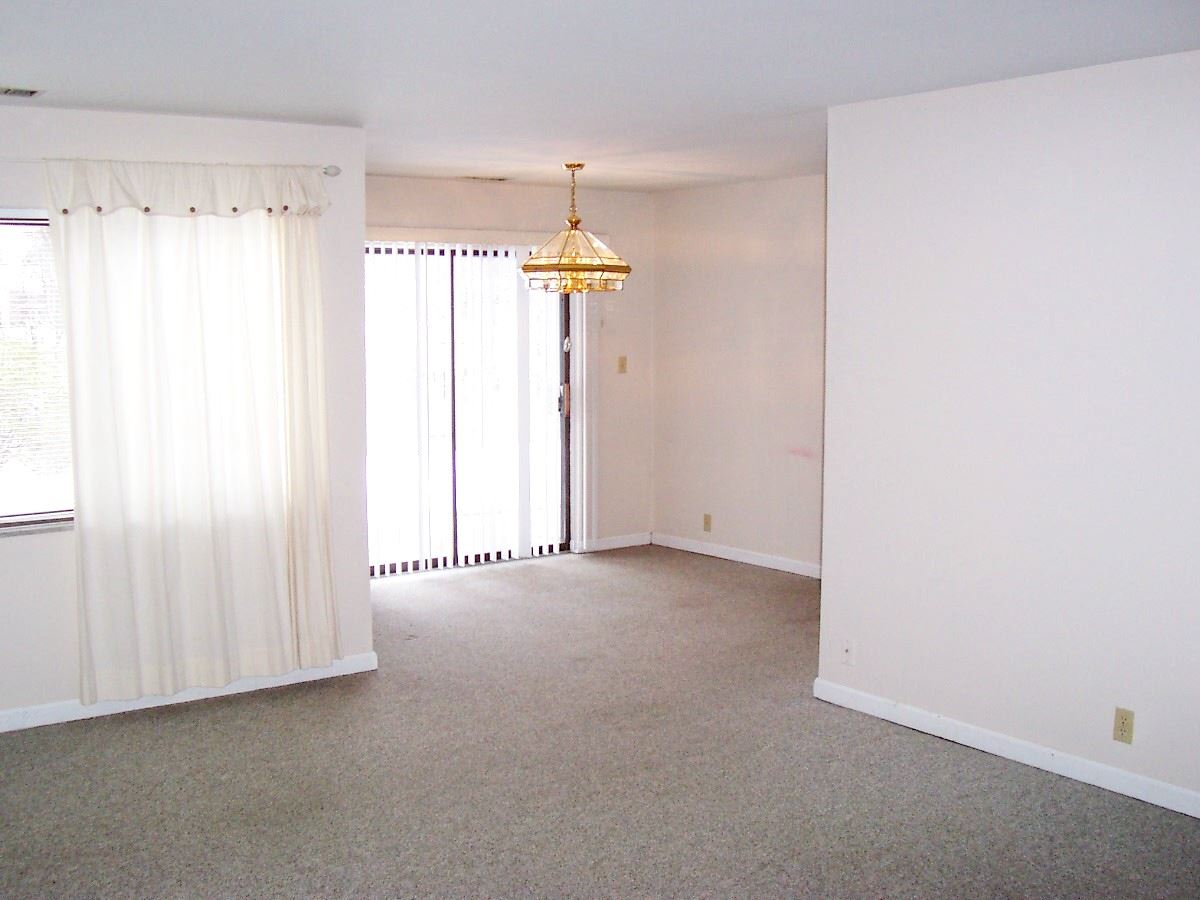 1501 Marigold Way #301, South Bend, IN 46617 photo 4
