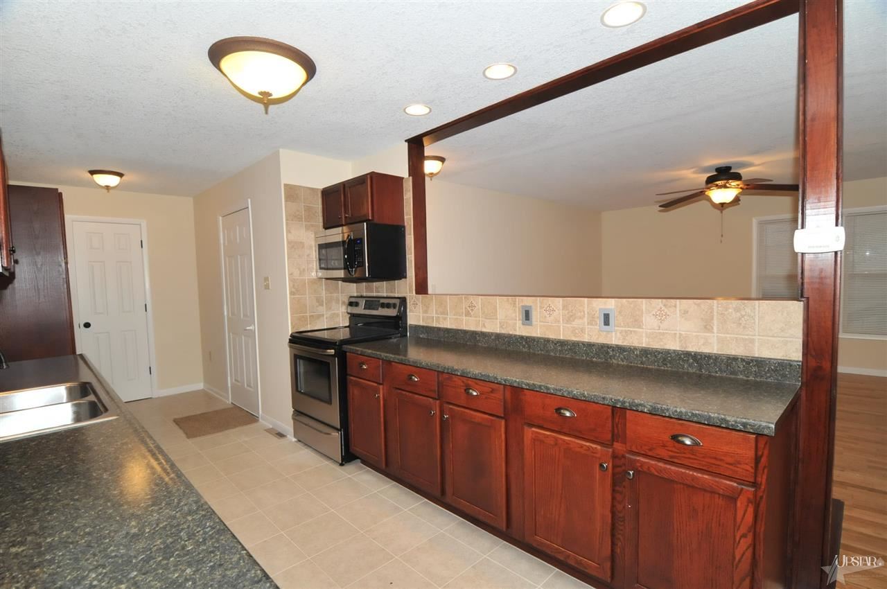 15713 Walnut St, Huntertown, IN 46748 photo 3