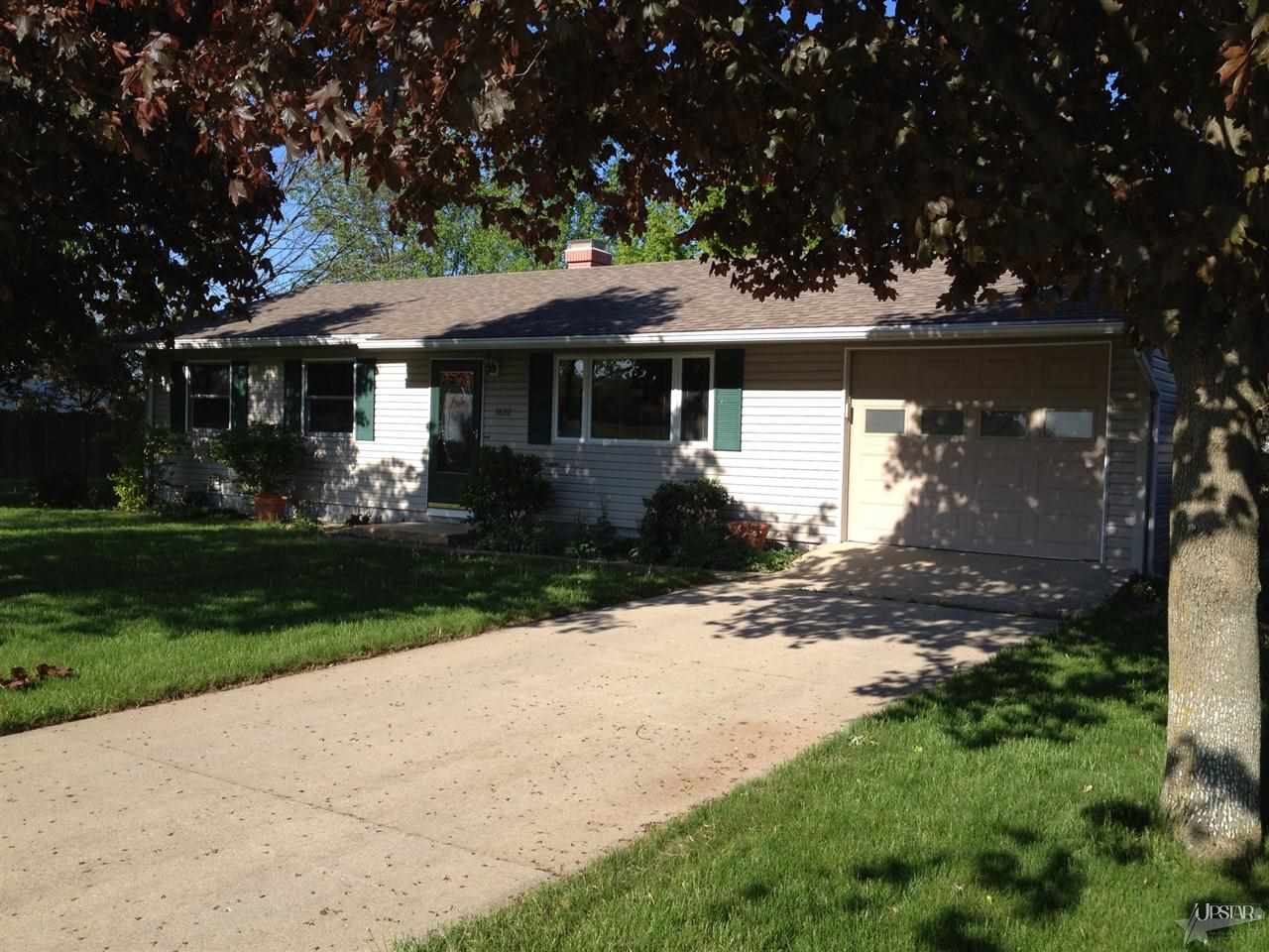 1622 Salamonie Ave, Huntington, IN 46750 photo 1
