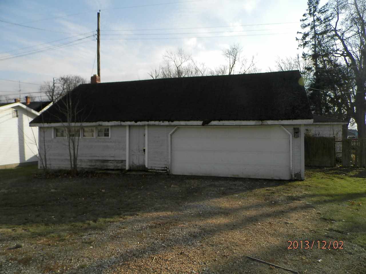214 W Main St, Butler, IN 46721 photo 6