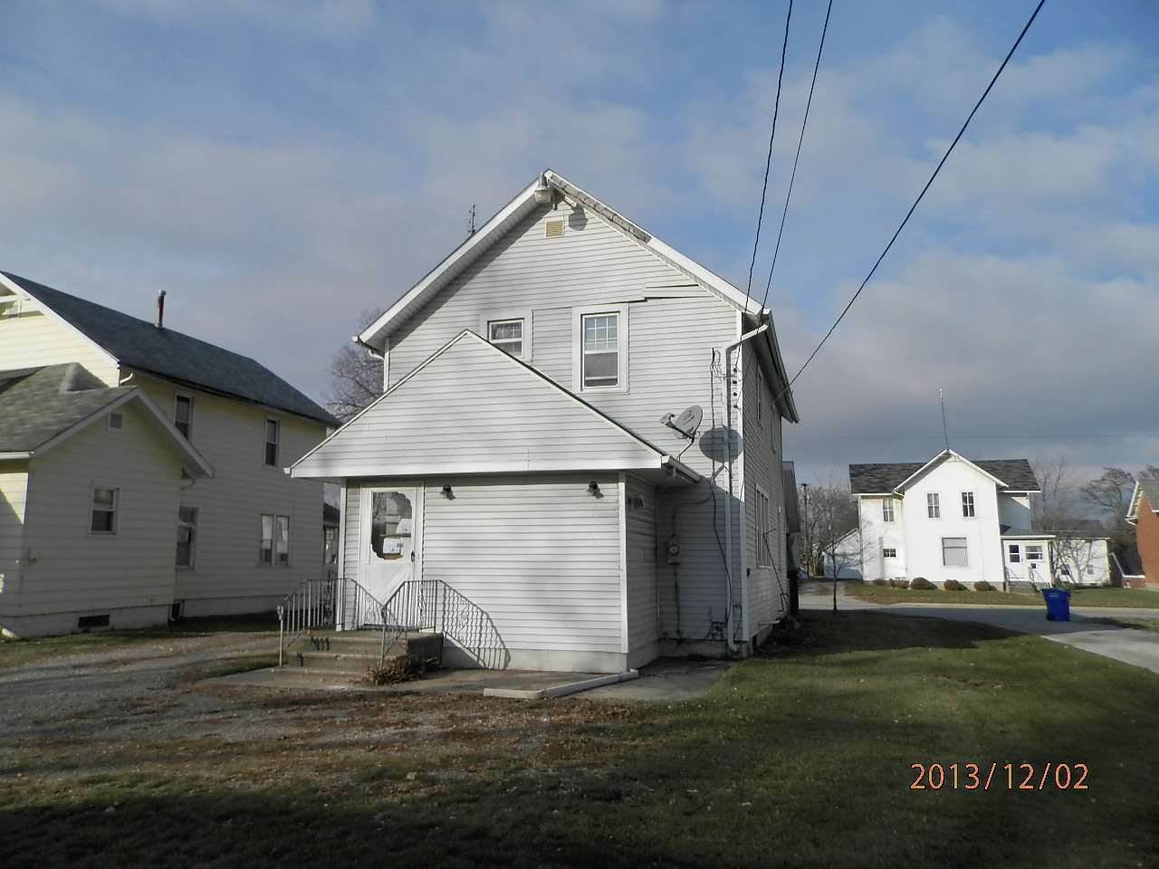 214 W Main St, Butler, IN 46721 photo 5
