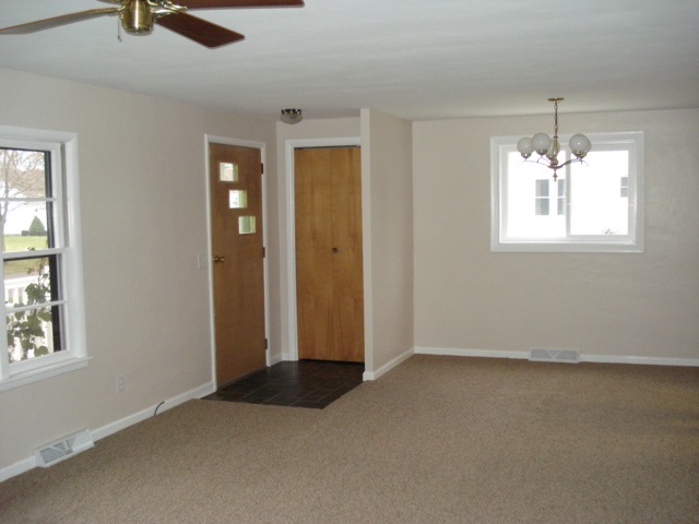 201 Yoder St, Topeka, IN 46571 photo 5