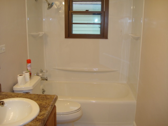201 Yoder St, Topeka, IN 46571 photo 3