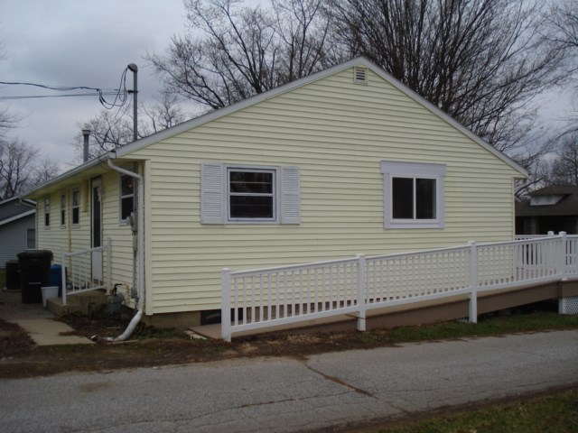 201 Yoder St, Topeka, IN 46571 photo 12