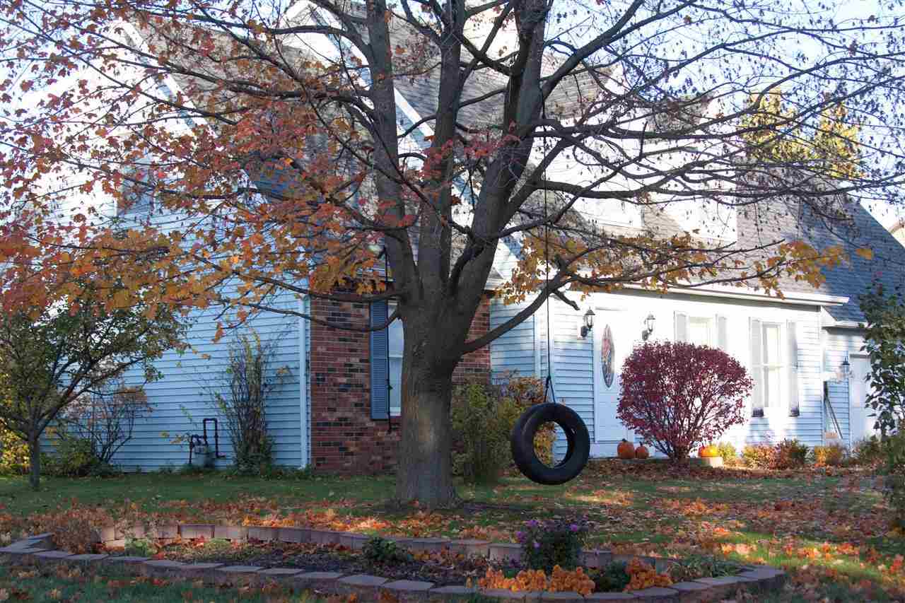 55881 Raintree Dr, Osceola, IN 46561 photo 28
