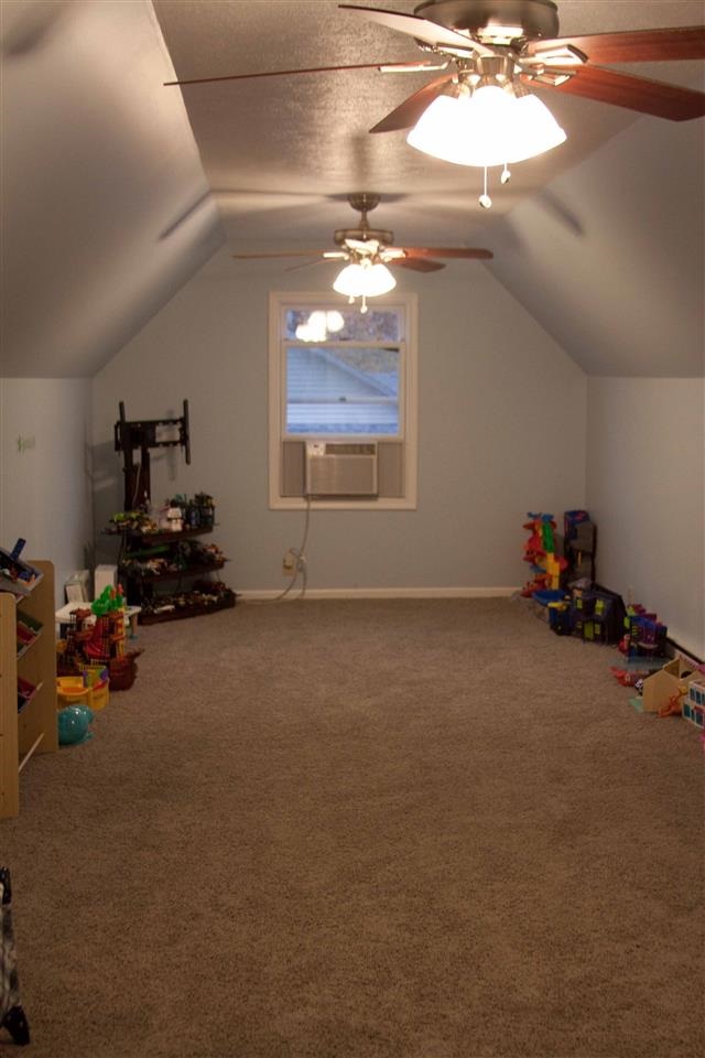 55881 Raintree Dr, Osceola, IN 46561 photo 4