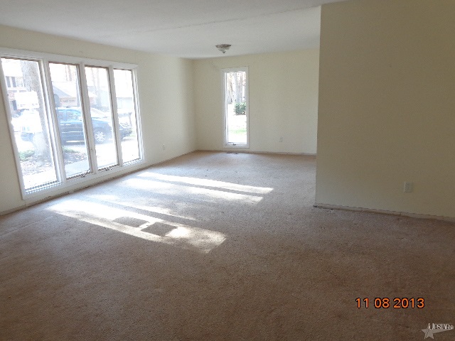 6427 Centerton Dr, Fort Wayne, IN 46815 photo 6