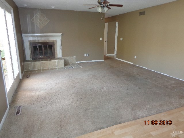6427 Centerton Dr, Fort Wayne, IN 46815 photo 8