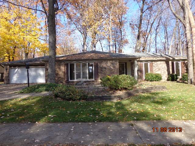 6427 Centerton Dr, Fort Wayne, IN 46815 photo 1