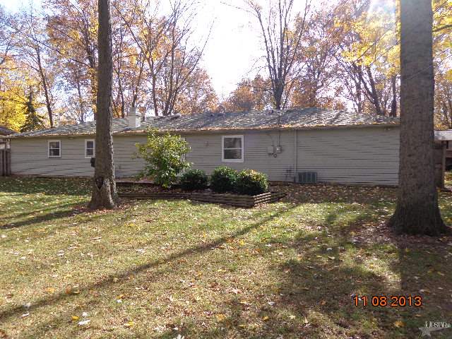 6427 Centerton Dr, Fort Wayne, IN 46815 photo 4