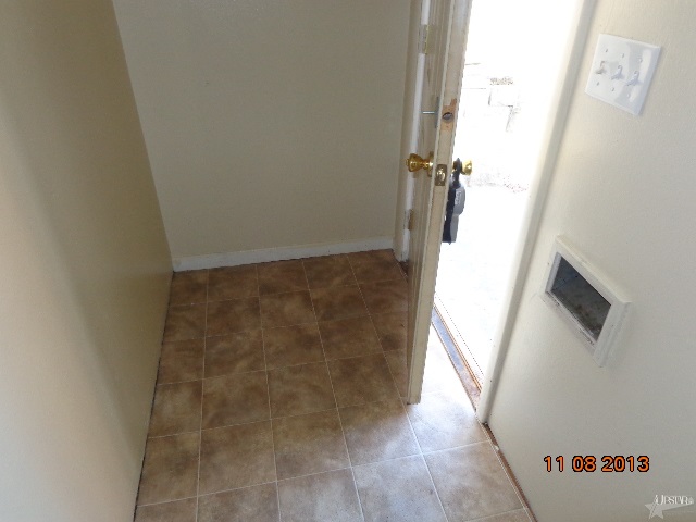 2905 Schaper Dr, Fort Wayne, IN 46806 photo 6