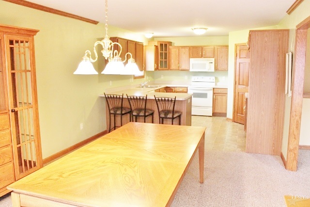 8218 Surrey Ct, Fort Wayne, IN 46815 photo 7