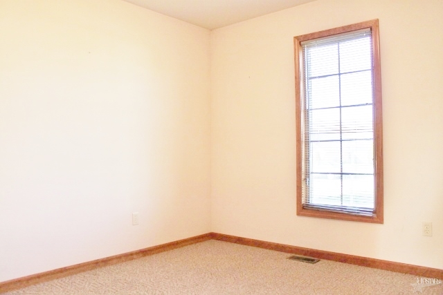 8218 Surrey Ct, Fort Wayne, IN 46815 photo 17