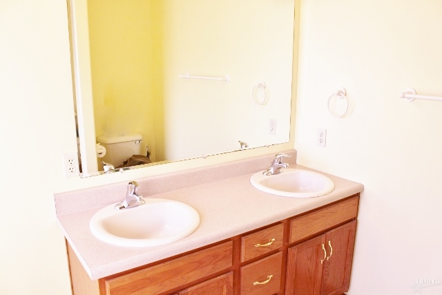 8218 Surrey Ct, Fort Wayne, IN 46815 photo 13