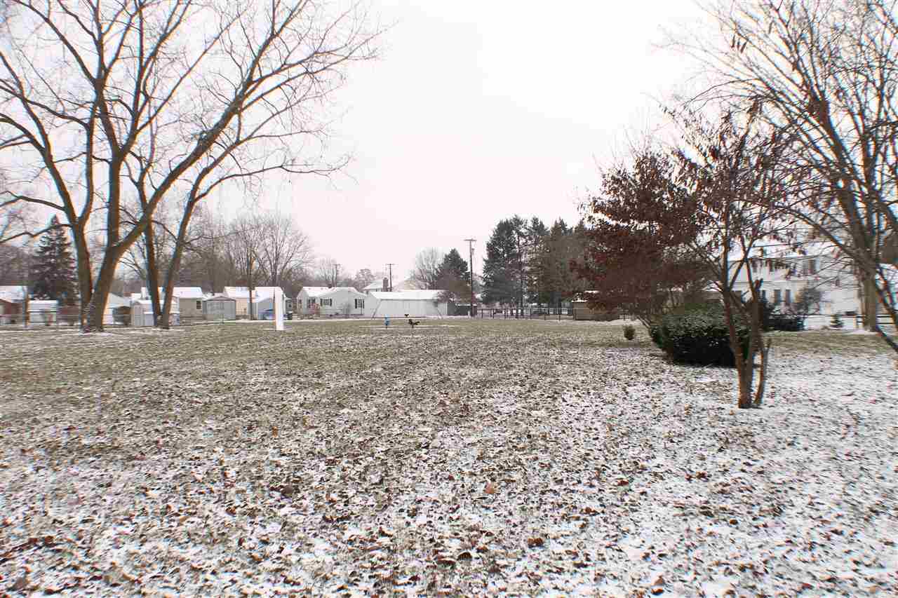 2221 York St, Mishawaka, IN 46544 photo 22