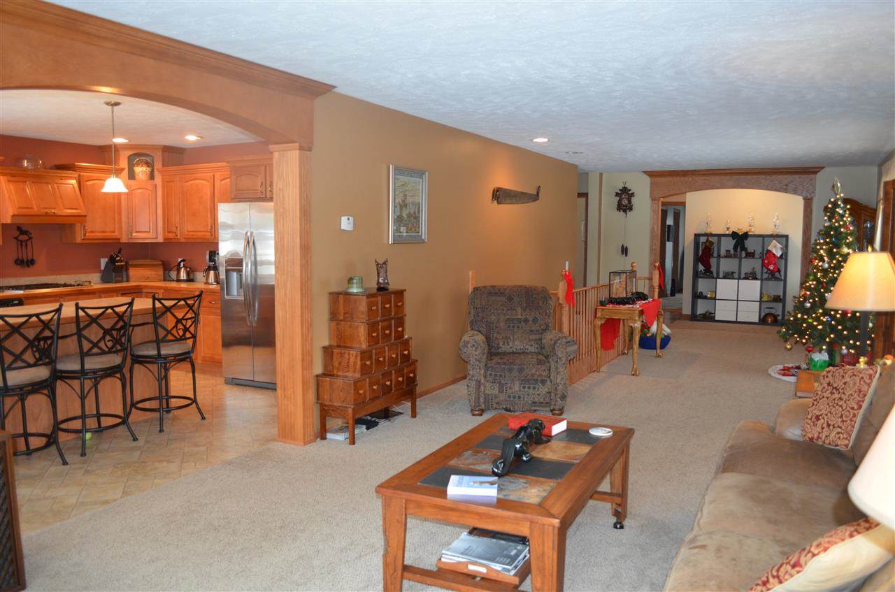 57950 Apple Rd, Osceola, IN 46561 photo 9
