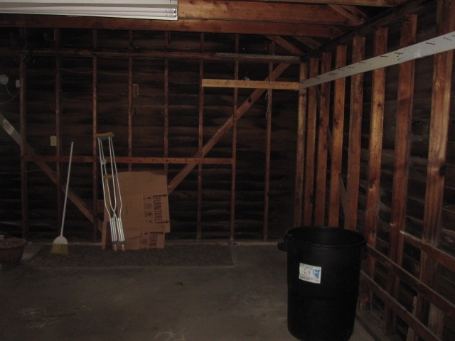 909 Berlin Ave, Mishawaka, IN 46544 photo 13