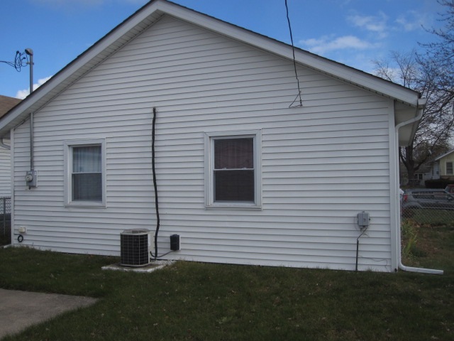 909 Berlin Ave, Mishawaka, IN 46544 photo 15