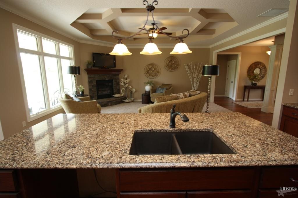 16229 Ballantyne Trl, Huntertown, IN 46748 photo 8