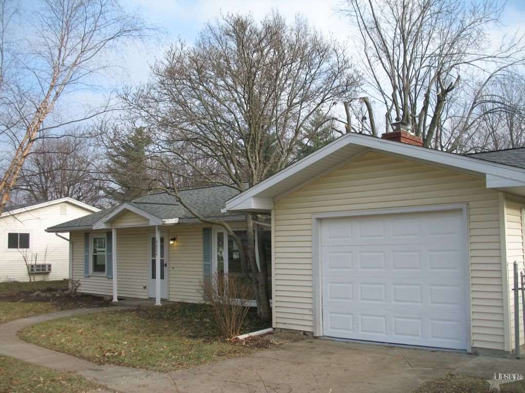 4024 Wedgewood Dr, Fort Wayne, IN 46815 photo 4