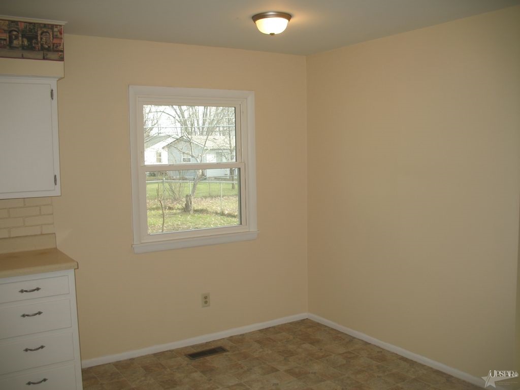 4024 Wedgewood Dr, Fort Wayne, IN 46815 photo 10