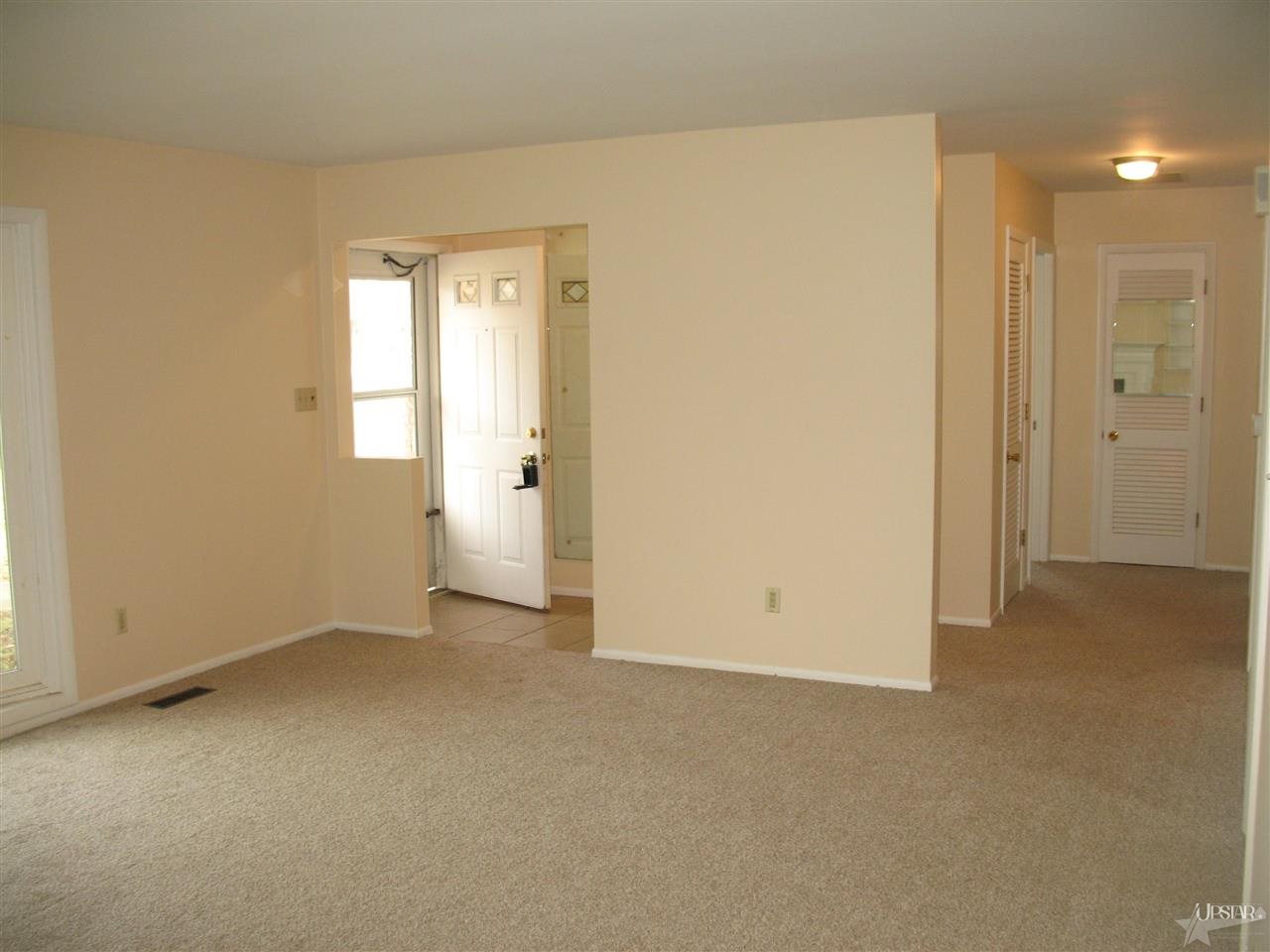 4024 Wedgewood Dr, Fort Wayne, IN 46815 photo 8