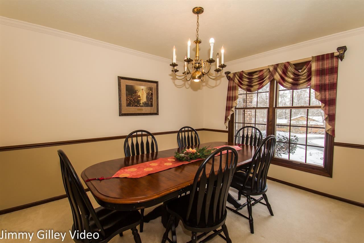2126 Winn Pl, Mishawaka, IN 46544 photo 3