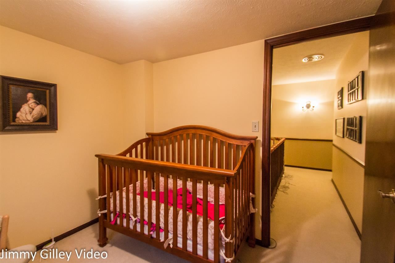 2126 Winn Pl, Mishawaka, IN 46544 photo 13