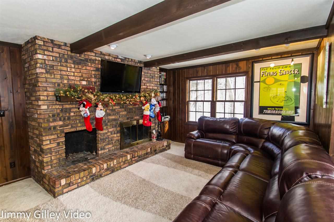 2126 Winn Pl, Mishawaka, IN 46544 photo 4