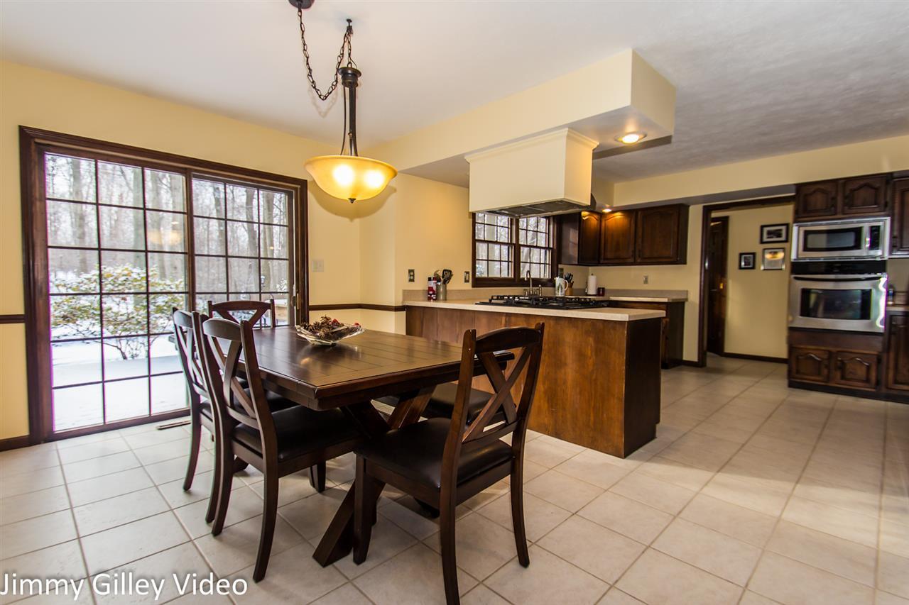 2126 Winn Pl, Mishawaka, IN 46544 photo 5