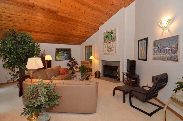 50504 Mercury Dr, Granger, IN 46530 photo 9