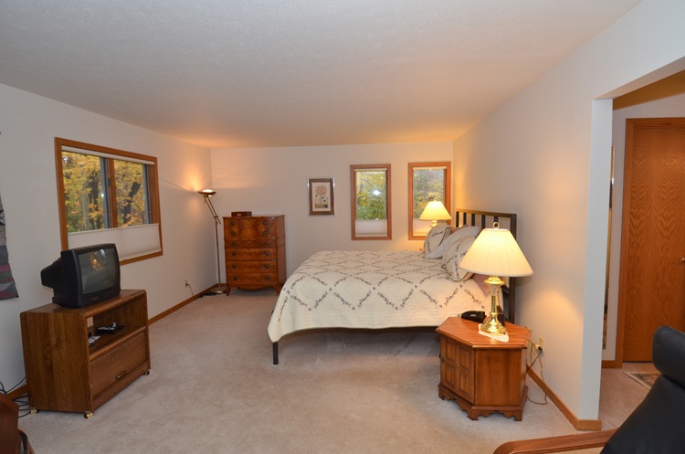 50504 Mercury Dr, Granger, IN 46530 photo 16