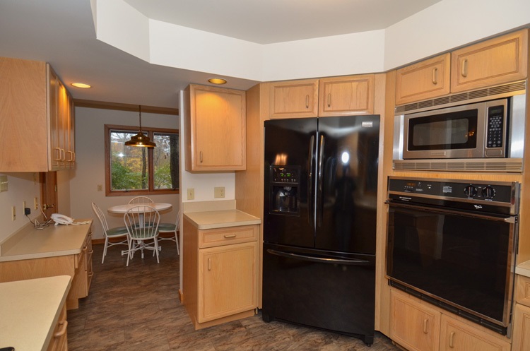 50504 Mercury Dr, Granger, IN 46530 photo 8