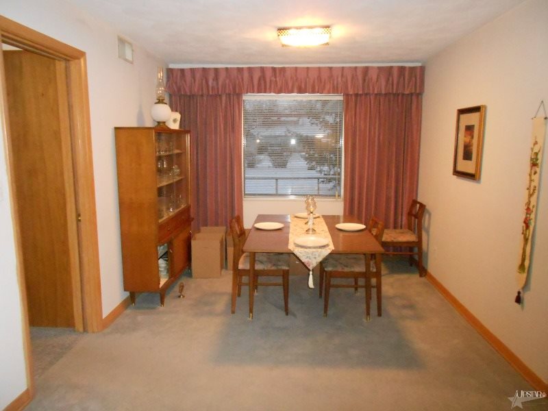 1515 N Lafontaine St, Huntington, IN 46750 photo 3